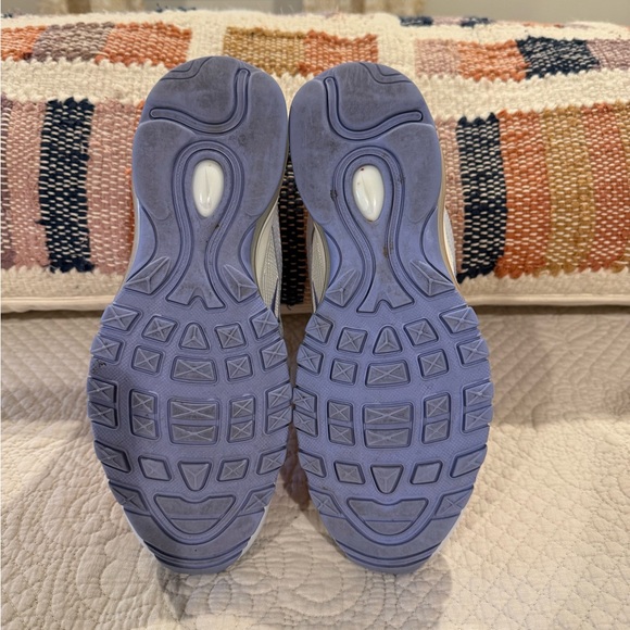 Nike Air Max 97 ‘Grey Light Thistle’ Size 8.5 Women. Excellent Condition - Picture 4 of 9